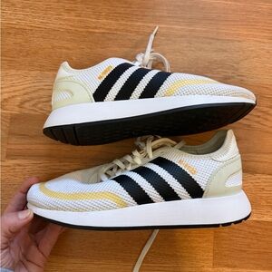 Adidas Sneakers NEVER WORN